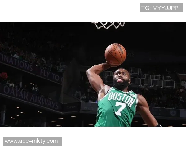 杰伦分享成为球队老将的感受与责任期待带领大家共同进步